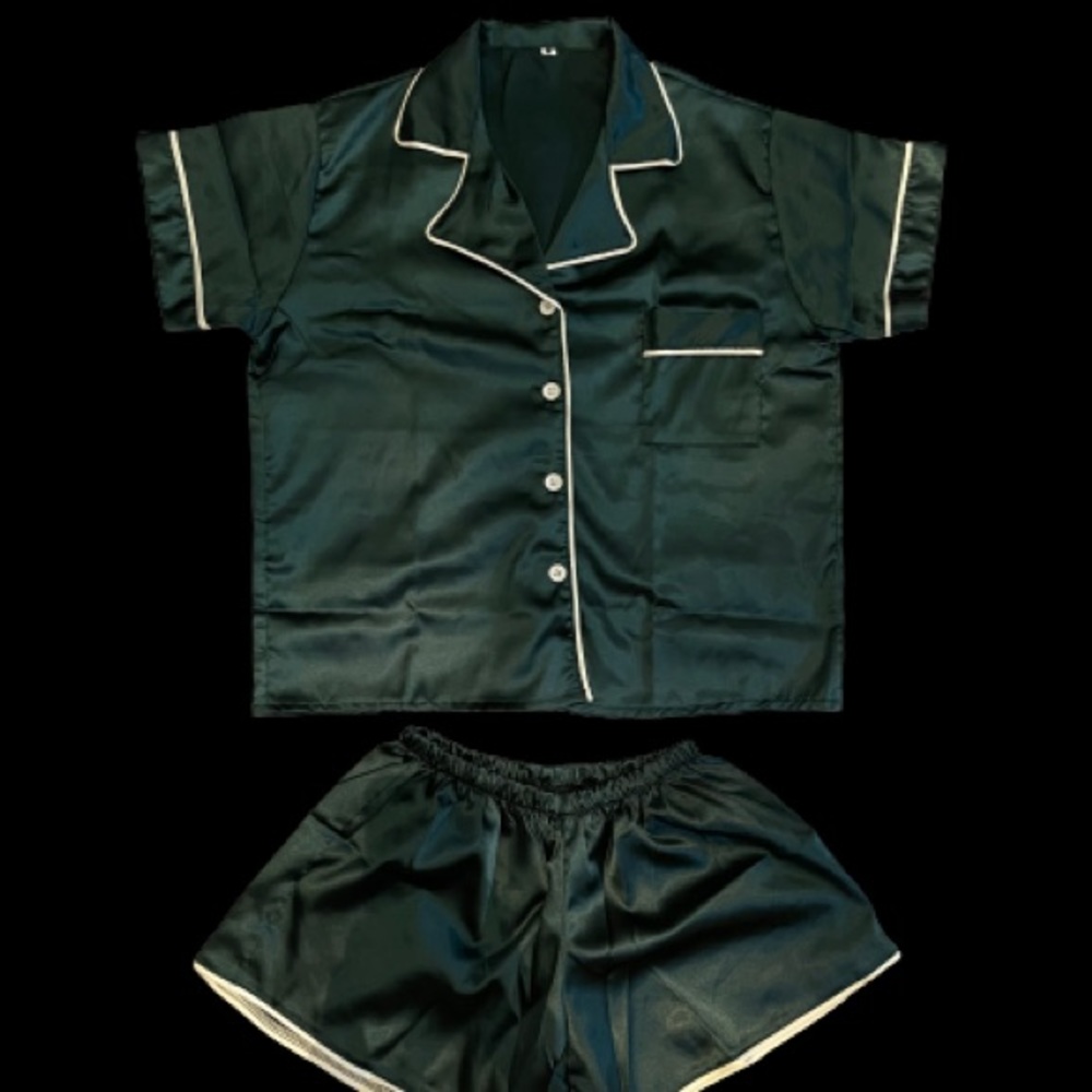 Sarin Silk Sleepwear